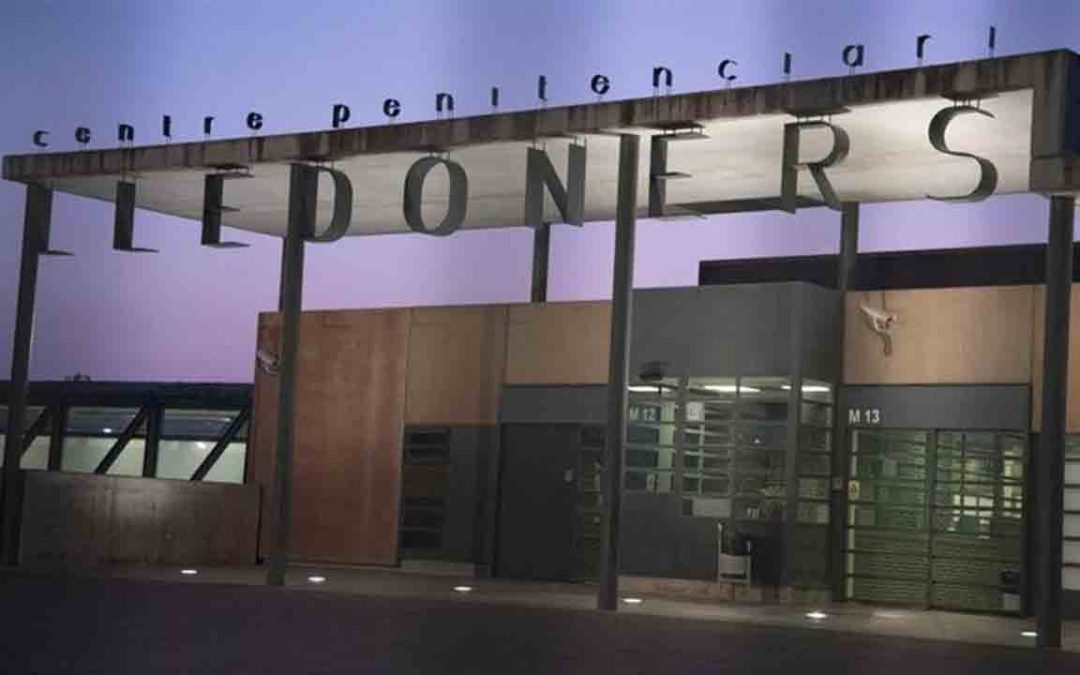 Asesoramiento jurídico integral para internos en Lledoners