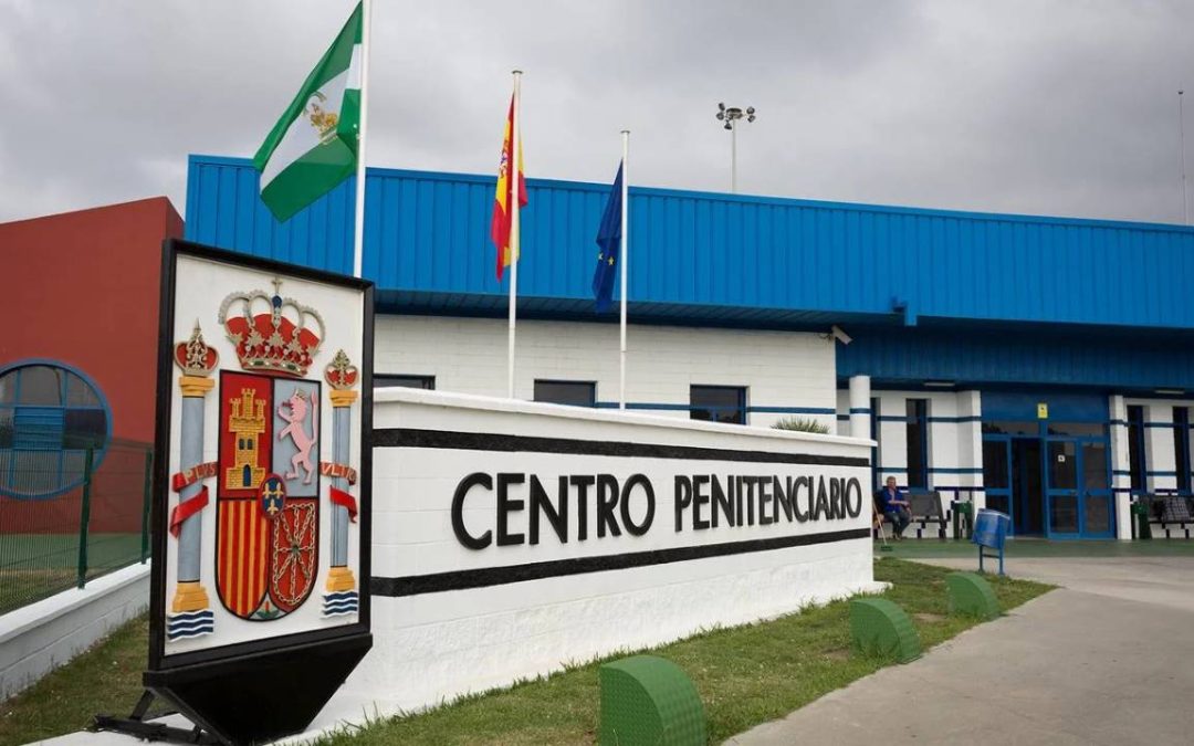 Atención a internos en el Centro Penitenciario de Botafuegos