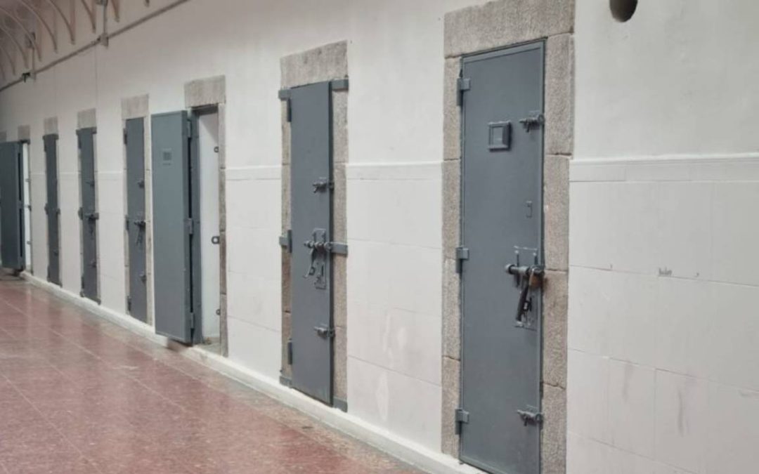 Abogado para familiares de presos en el Centro Penitenciario Puerto II